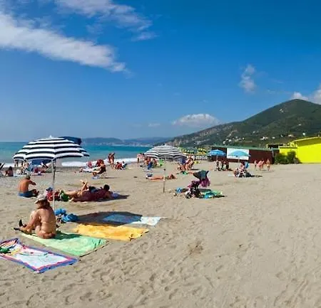 Apart Otel Riviera 3*