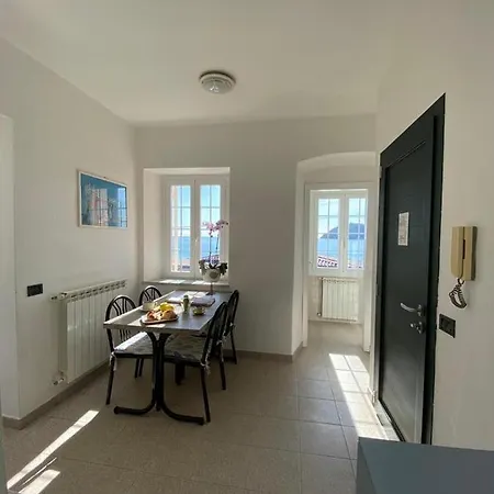 Riviera Apart Otel Albenga