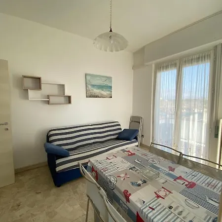 Aparthotel Riviera 3*