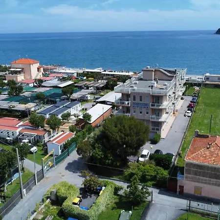 Apart Otel Riviera 3*