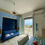 Riviera شقة فندقية 3*