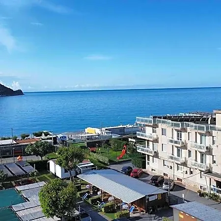 Riviera 4*