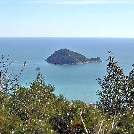Riviera 4*